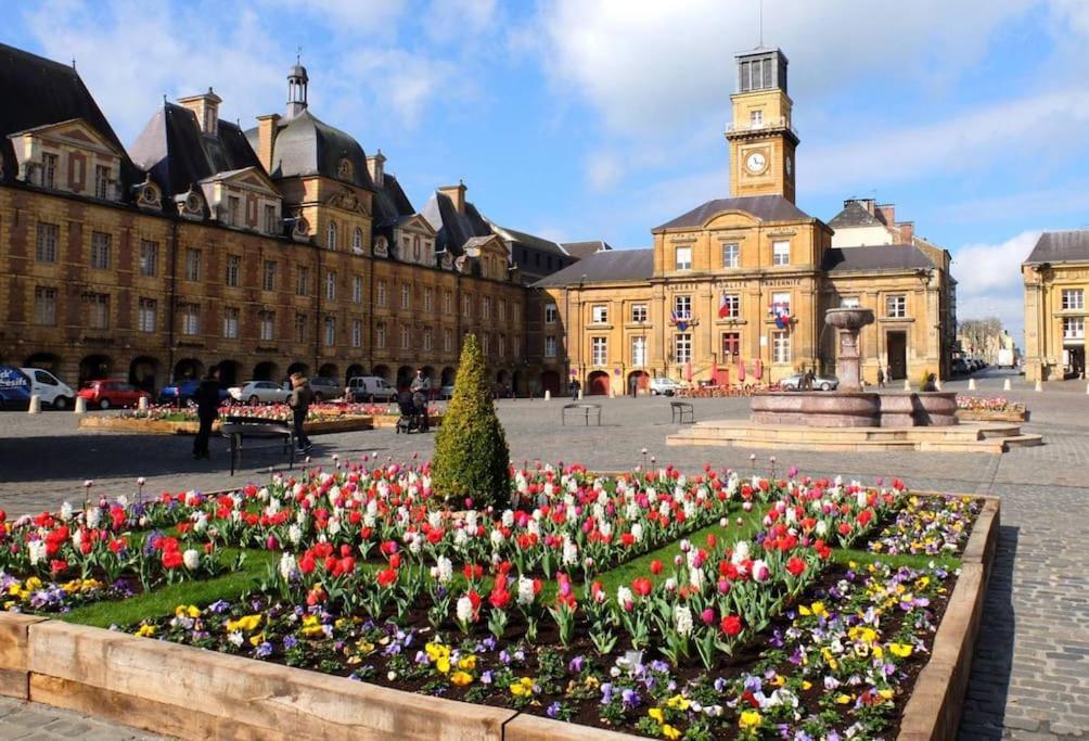 Le Petit Ardennais Шарлевиль-Мезьер Экстерьер фото