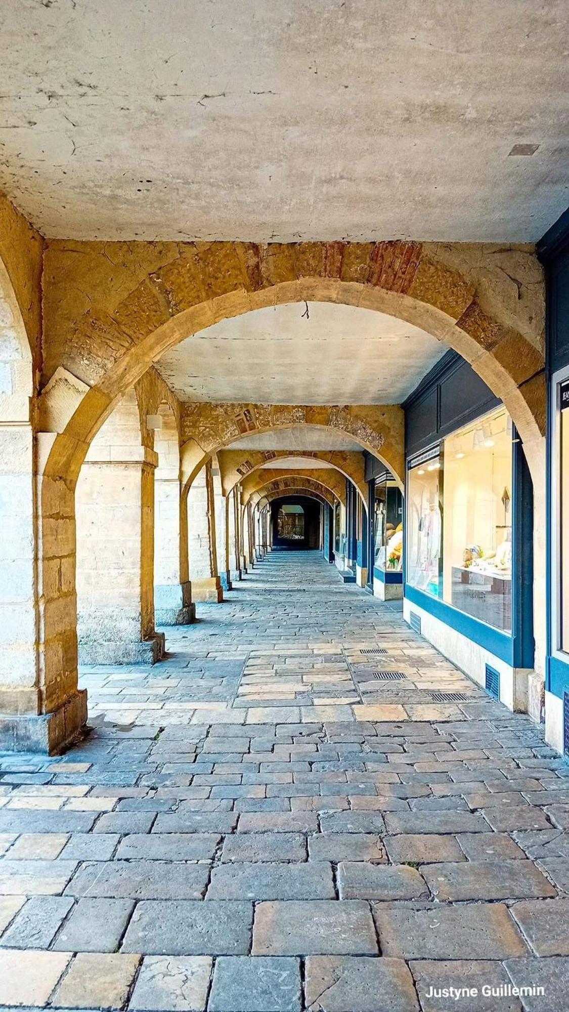 Le Petit Ardennais Шарлевиль-Мезьер Экстерьер фото